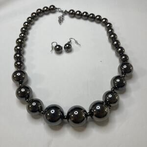 necklace & earrings costume jewelry Gunmetal gray graduated beaded boho trendy
